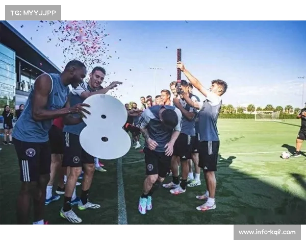 加西耶夫迈阿密赛首次启用全新入场仪式致敬阿里时代展现不朽传奇