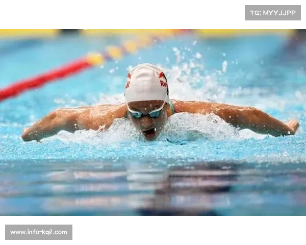 加拿大天才少女麦金托什勇夺女子四金 创造泳坛新纪录