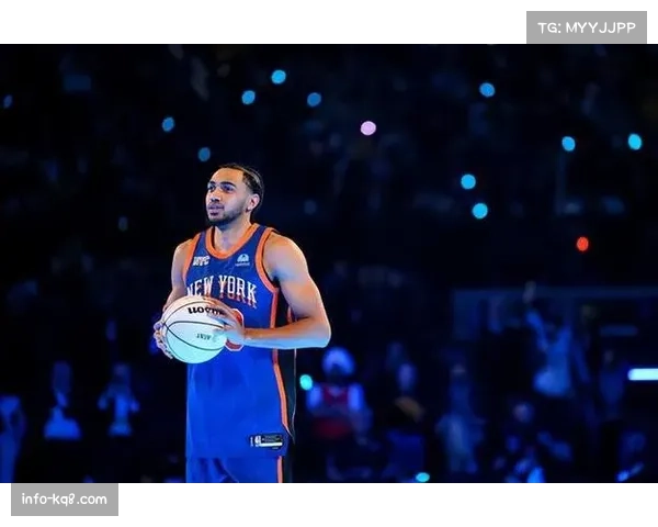 通讯：尼克斯八天五赛最后一战，主场球迷在第四节高喊“防守”直至终场。